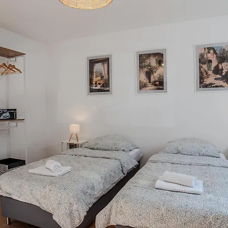 Lejlighed Stylische - Messe Nah - Wifi & Parken