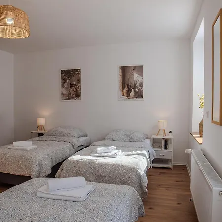 Stylische - Messe Nah - Wifi & Parken *