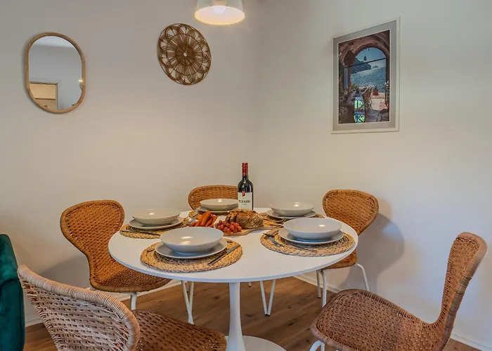 Stylische - Messe Nah - Wifi & Parken