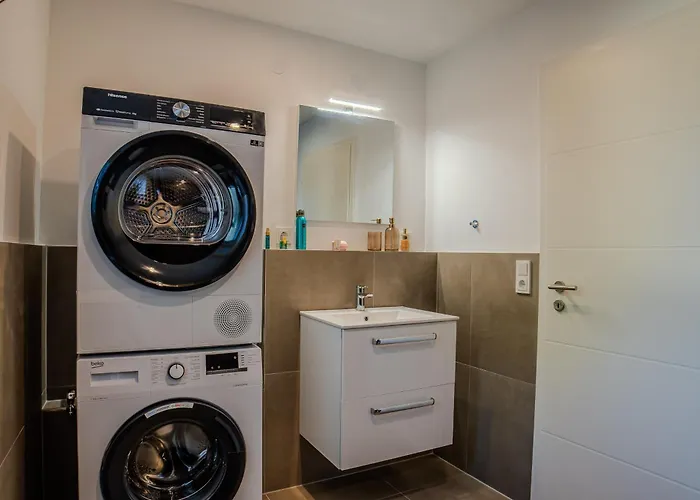 Stylische - Messe Nah - Wifi & Parken Appartamento *